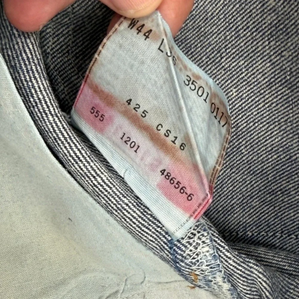 VTG Levis‎ 501 Straight Leg Button Fly Blue 2001 Denim Jeans Mens 44x36 (40x31)